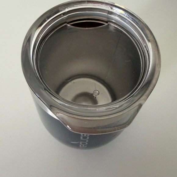 Reduce Navy Insulated Tumblers - Picture 4 of 4